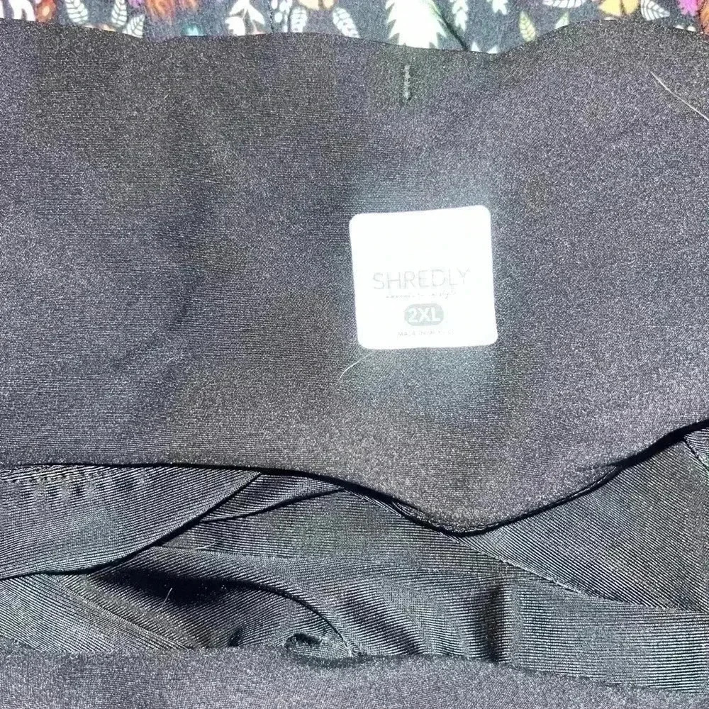 Shredly women’s athletic Tina shorts - Picture 4 of 4